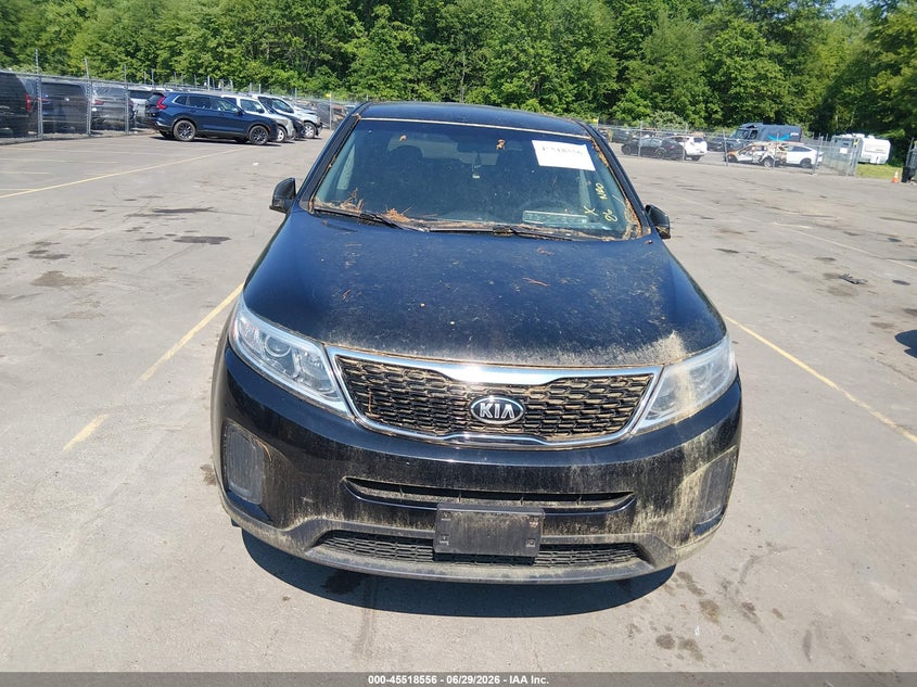 2014 Kia Sorento VIN 5XYKTCA68EG479872 IAAI salvage auction — NORMAL WEAR, Clear (Connecticut), sold $950 on 2026-07-16 (photo 6)