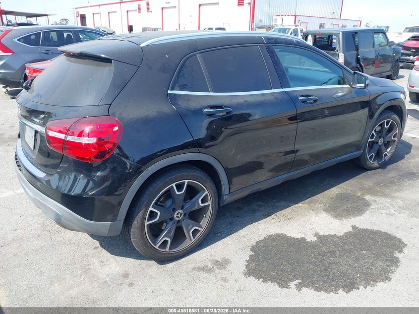 2019 Mercedes-benz Gla-klasse VIN WDCTG4GB0KJ589713 IAAI salvage auction — FRONT END, Salvage Title, sold $5,300 on 2026-08-13 (photo 4)