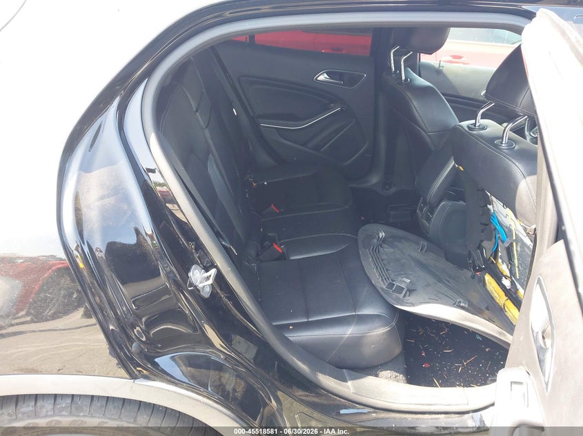 2019 Mercedes-benz Gla-klasse VIN WDCTG4GB0KJ589713 IAAI salvage auction — FRONT END, Salvage Title, sold $5,300 on 2026-08-13 (photo 8)