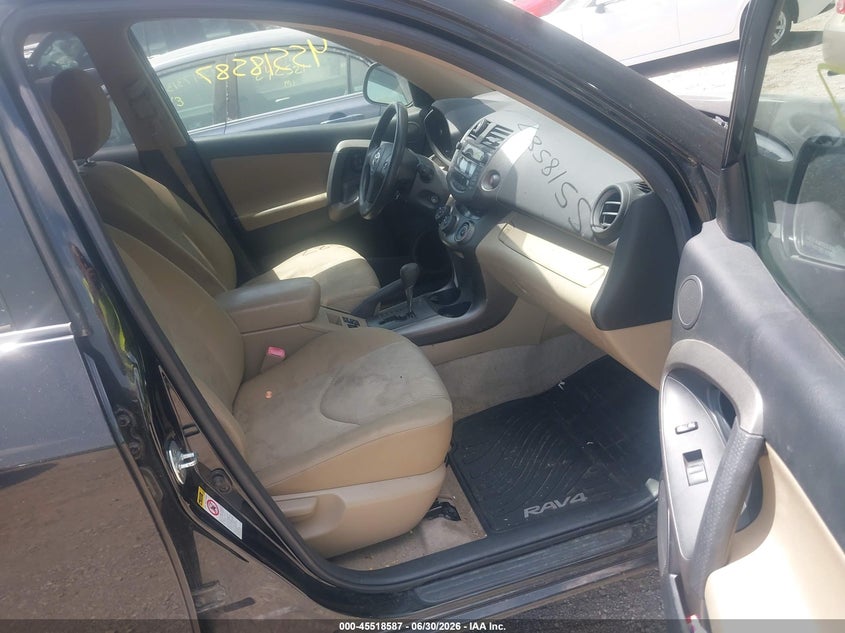 2009 Toyota Rav4 VIN JTMBF33V095017154 IAAI salvage auction — NORMAL WEAR, Clear (Indiana), sold $1,425 on 2026-08-01 (photo 5)