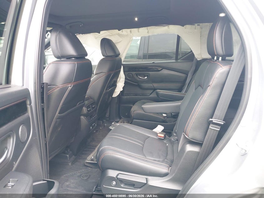 2023 Honda Pilot VIN 5FNYG1H6XPB045746 IAAI salvage auction — RIGHT FRONT, Wait Title, sold $11,750 on 2026-07-31 (photo 8)