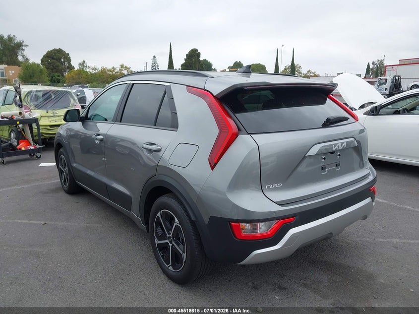 2025 Kia Niro VIN KNDCS3LF3S5251593 IAAI salvage auction — BIO HAZARD, Salvage Title, sold $14,100 on 2026-08-20 (photo 3)