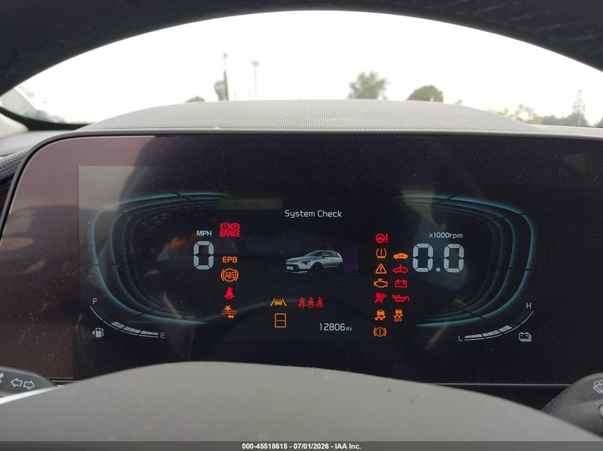 2025 Kia Niro VIN KNDCS3LF3S5251593 IAAI salvage auction — BIO HAZARD, Salvage Title, sold $14,100 on 2026-08-20 (photo 7)