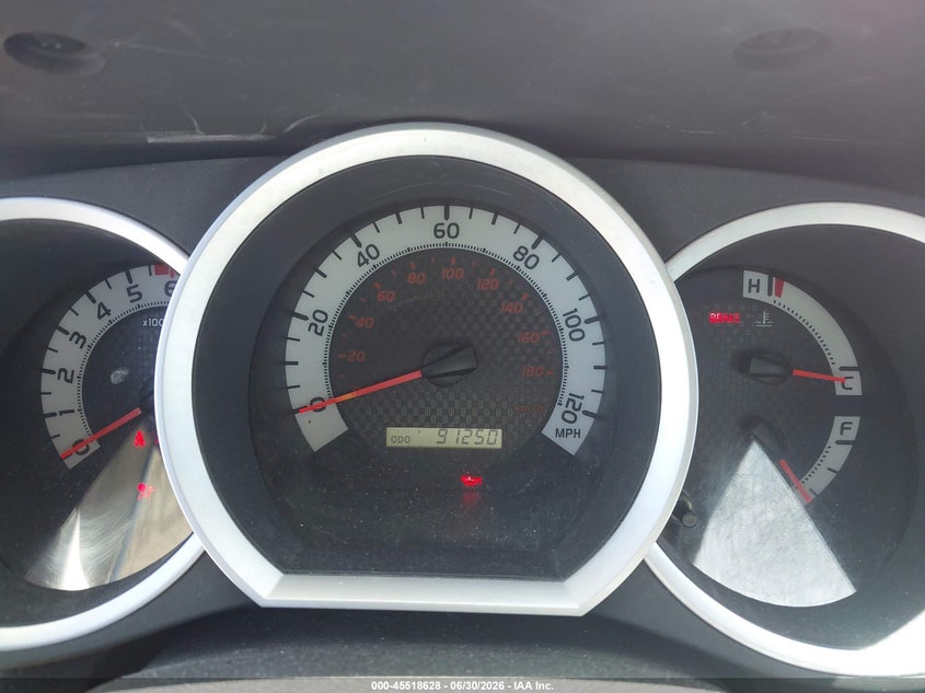 2014 Toyota Tacoma VIN 5TFPX4EN8EX019786 IAAI salvage auction — RIGHT SIDE, Salvage Title, sold $8,750 on 2026-07-29 (photo 7)