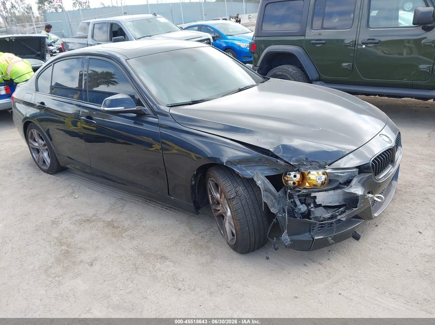 2013 BMW 3er VIN WBA3C1C56DF442122 IAAI salvage auction — RIGHT FRONT, Salvage (California), sold $1,950 on 2026-07-29 (photo 1)