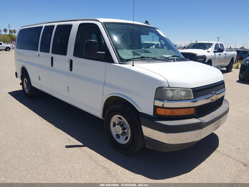 2017 Chevrolet Express 3500 VIN 1GAZGPFFXH1301834 — IAAI salvage auction photo