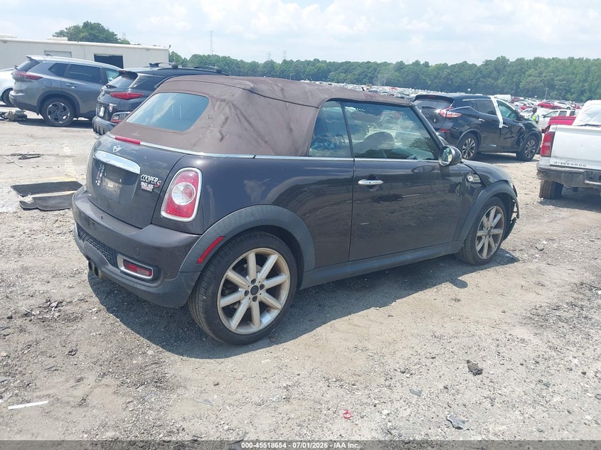 2013 Mini Convertible VIN WMWZP3C59DT550827 IAAI salvage auction — FRONT END, Salvage (Georgia), sold $900 on 2026-08-12 (photo 4)