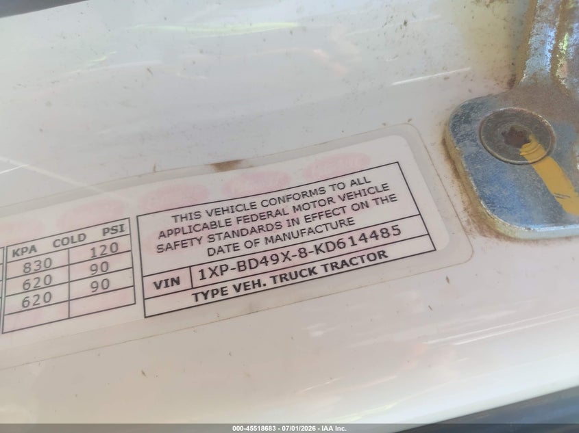 2019 Peterbilt 579 VIN 1XPBD49X8KD614485 IAAI salvage auction — UNKNOWN, Salvage (Arizona), sold $7,000 on 2026-08-26 (photo 8)