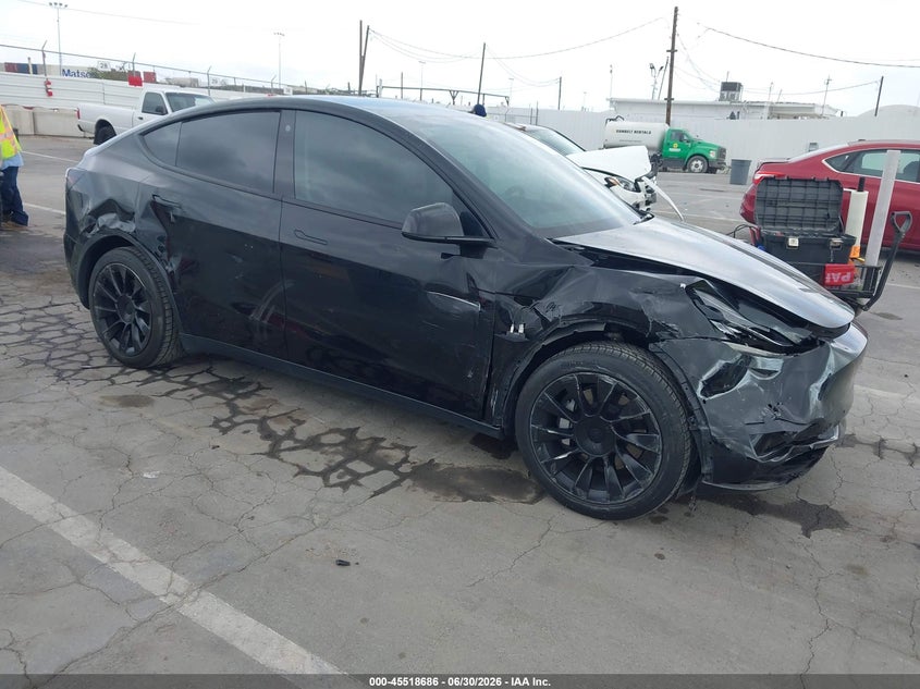 2022 Tesla Model y VIN 7SAYGDEE9NF450347 IAAI salvage auction — RIGHT SIDE, Salvage Title, sold $11,150 on 2026-07-15 (photo 1)