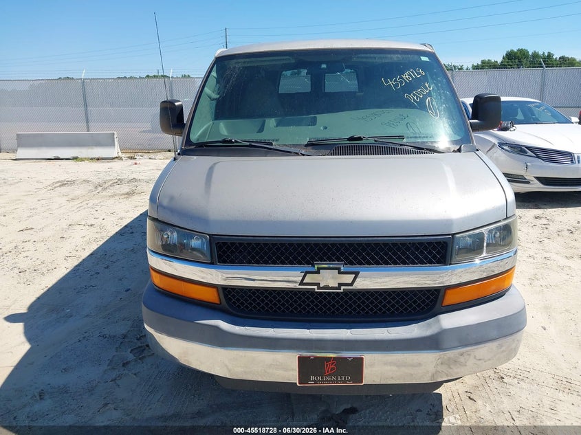 2009 Chevrolet Express 2500 VIN 1GAHG39K091167673 IAAI salvage auction — NORMAL WEAR, Clear (North Carolina), sold $8,200 on 2026-07-08 (photo 6)