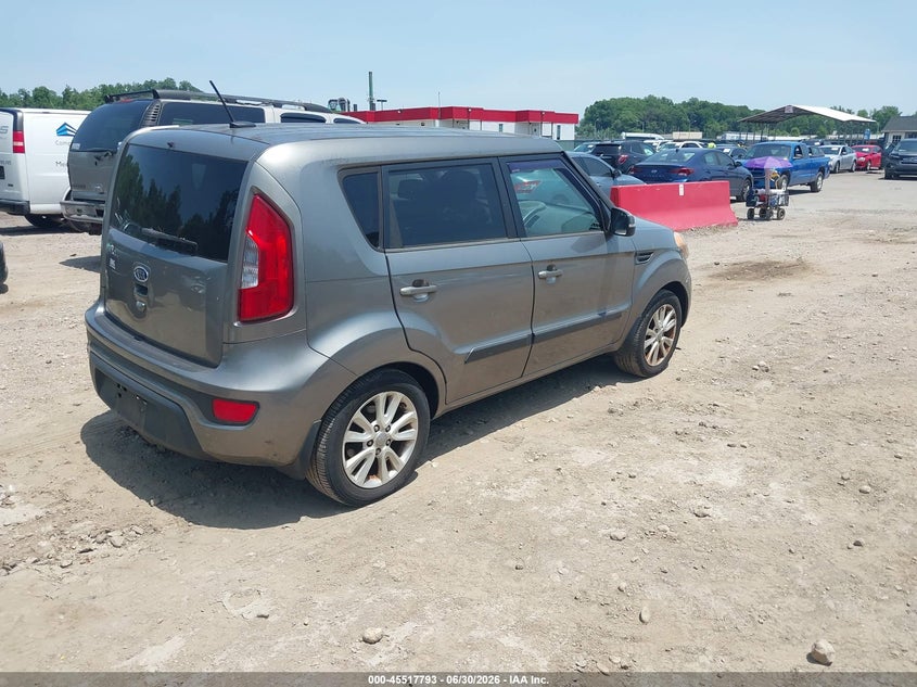 2012 Kia Soul VIN KNDJT2A64C7367988 IAAI salvage auction — NORMAL WEAR, Clear (Maryland), sold $375 on 2026-07-30 (photo 4)