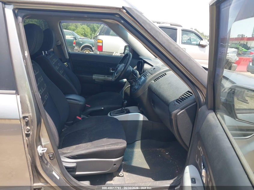 2012 Kia Soul VIN KNDJT2A64C7367988 IAAI salvage auction — NORMAL WEAR, Clear (Maryland), sold $375 on 2026-07-30 (photo 5)
