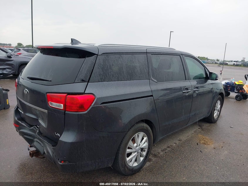 2017 Kia SEDONA VIN KNDMB5C15H6325491 IAAI salvage auction — REAR END, Parts Only Bos (Minnesota), sold $300 on 2026-07-29 (photo 4)