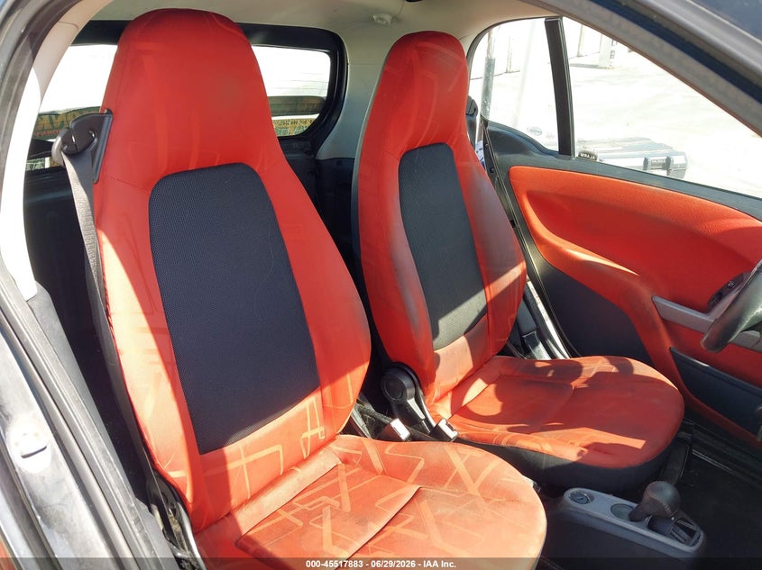 2008 Smart Fortwo VIN WMEEJ31X88K190731 IAAI salvage auction — RIGHT SIDE, Clear - Dealer Only (California), sold $225 on 2026-07-09 (photo 8)