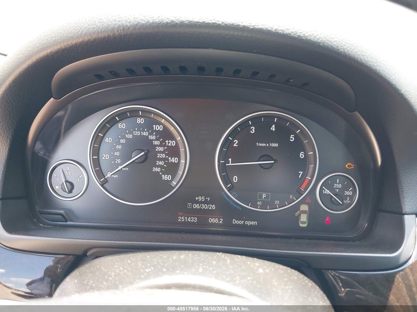 2015 BMW 5 series VIN WBA5A5C51FD518964 IAAI salvage auction — NORMAL WEAR, Clear (Alabama), sold $1,800 on 2026-07-22 (photo 7)