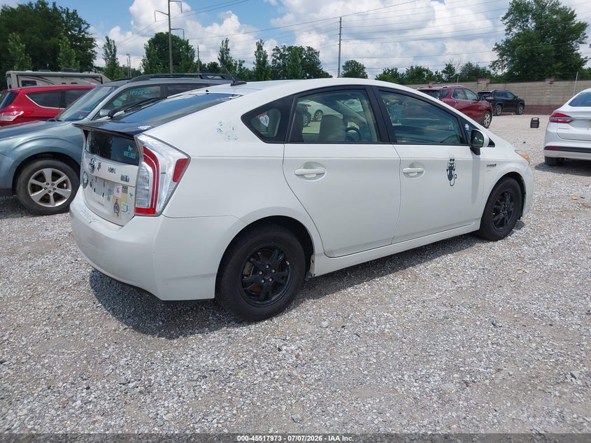 2013 Toyota Prius VIN JTDKN3DU3D0341780 IAAI salvage auction — NORMAL WEAR, Clear (Missouri), sold $3,050 on 2026-07-13 (photo 4)