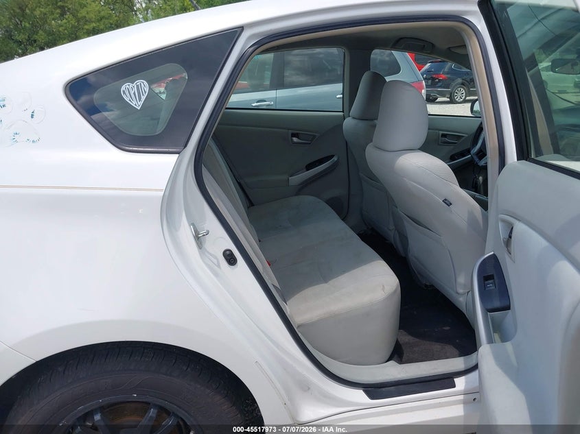 2013 Toyota Prius VIN JTDKN3DU3D0341780 IAAI salvage auction — NORMAL WEAR, Clear (Missouri), sold $3,050 on 2026-07-13 (photo 8)