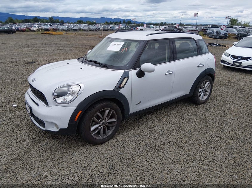 2011 Mini Cooper VIN WMWZC5C57BWL55490 IAAI salvage auction — NORMAL WEAR, Peddle Clear Public-Restricted (Oregon), sold $250 on 2026-07-29 (photo 2)