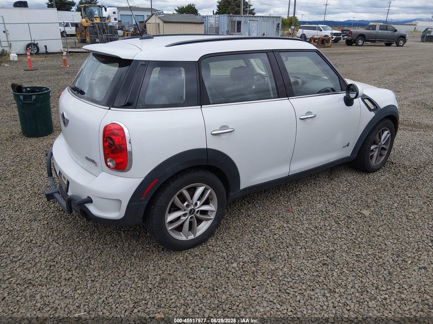 2011 Mini Cooper VIN WMWZC5C57BWL55490 IAAI salvage auction — NORMAL WEAR, Peddle Clear Public-Restricted (Oregon), sold $250 on 2026-07-29 (photo 4)