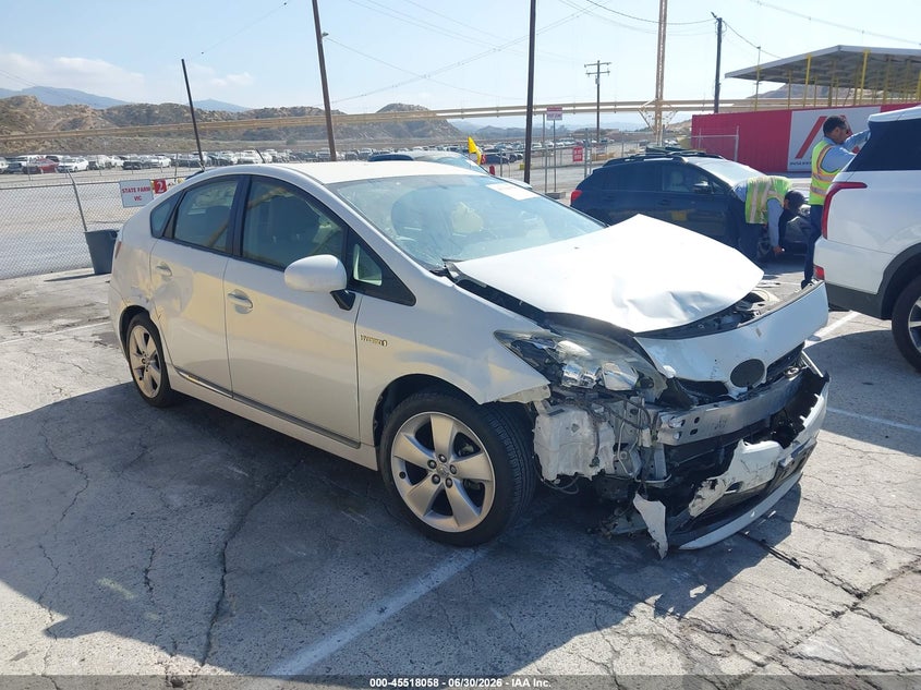 2014 Toyota Prius VIN JTDKN3DU1E1817326 IAAI salvage auction — FRONT END, Salvage Title, sold $1,400 on 2026-07-17 (photo 1)