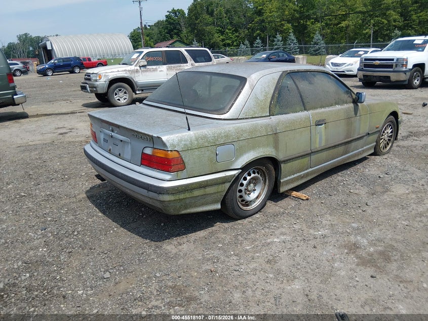 1998 BMW 3 series VIN WBABK8327WEY87233 IAAI salvage auction — NORMAL WEAR, Clear (New Jersey), sold $1,250 on 2026-07-23 (photo 4)