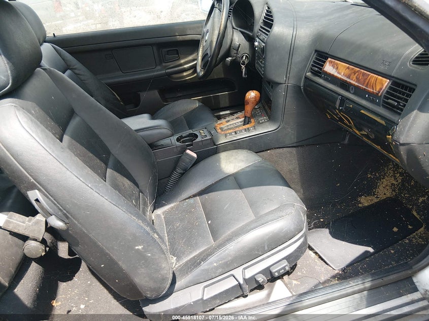 1998 BMW 3 series VIN WBABK8327WEY87233 IAAI salvage auction — NORMAL WEAR, Clear (New Jersey), sold $1,250 on 2026-07-23 (photo 5)