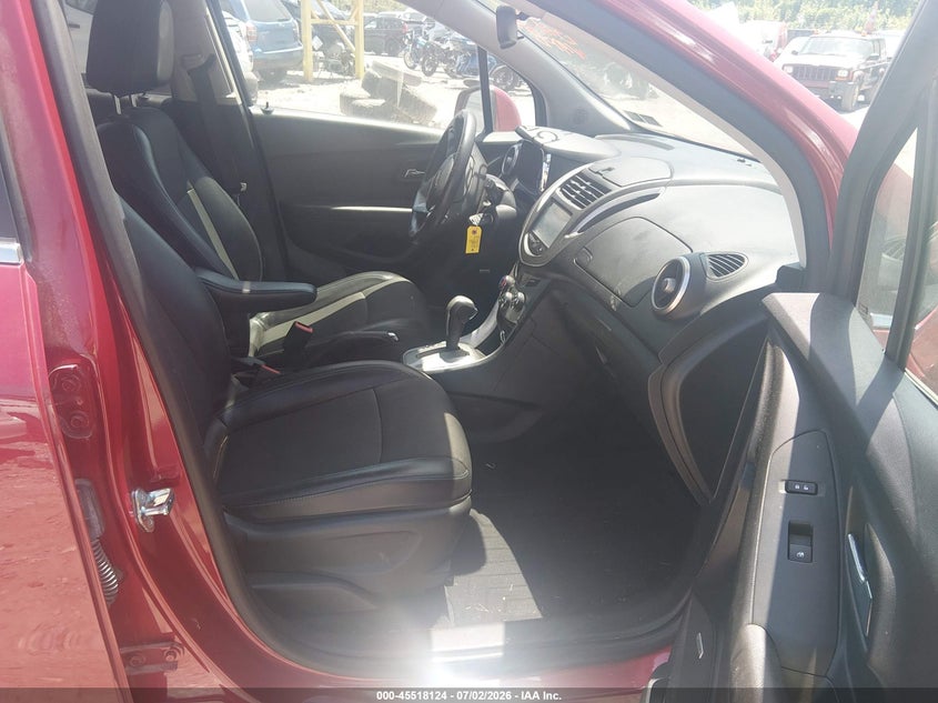2015 Chevrolet Trax VIN KL7CJRSB9FB239151 IAAI salvage auction — RIGHT FRONT, Salvage Title, sold $700 on 2026-07-29 (photo 5)
