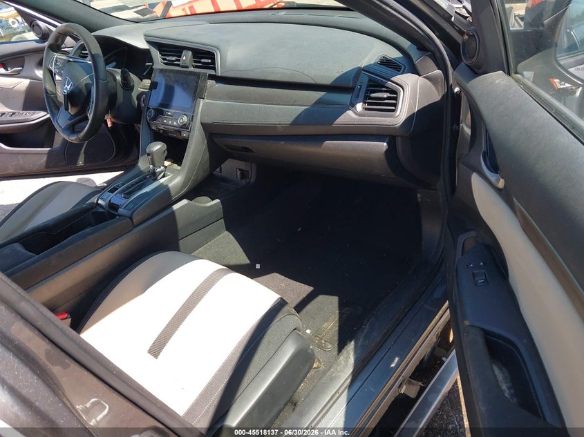 2018 Honda Civic VIN SHHFK7H6XJU215392 IAAI salvage auction — RIGHT FRONT, Clear (Virginia), sold $2,500 on 2026-07-24 (photo 5)