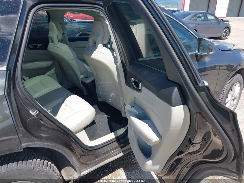2018 Volvo Xc60 VIN YV4102RK0J1084835 IAAI salvage auction — FRONT END, Salvage (Montana), sold $4,300 on 2026-08-09 (photo 8)