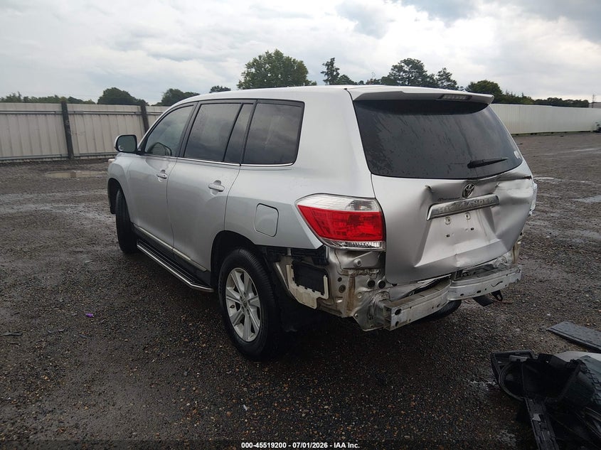 2013 Toyota Highlander VIN 5TDZA3EH7DS040731 IAAI salvage auction — REAR END, Salvage (Louisiana), sold $4,150 on 2026-07-29 (photo 2)