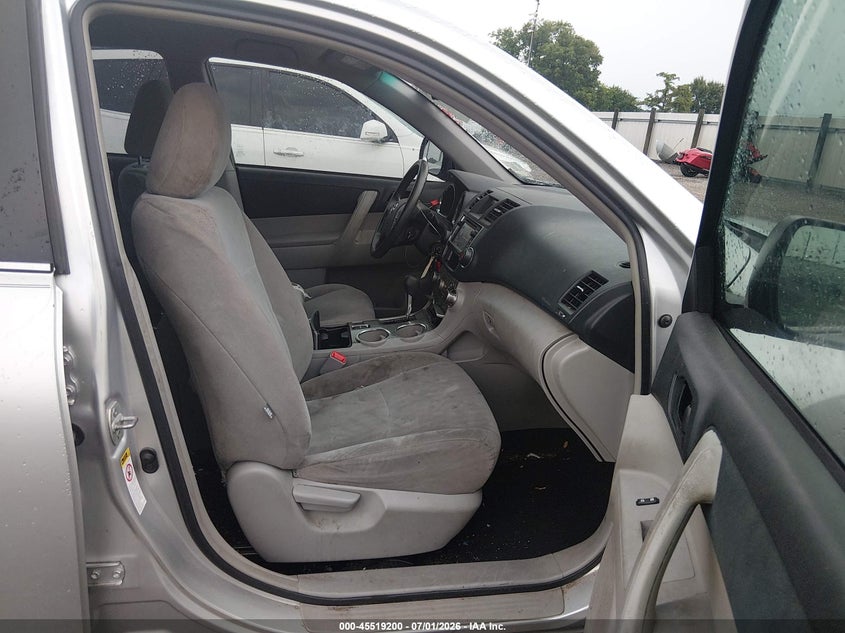 2013 Toyota Highlander VIN 5TDZA3EH7DS040731 IAAI salvage auction — REAR END, Salvage (Louisiana), sold $4,150 on 2026-07-29 (photo 3)
