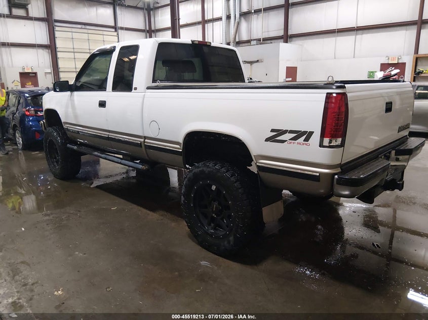 1998 Chevrolet C/k 1500 VIN 1GCEK19R9WR123338 IAAI salvage auction — FRONT END, Salvage (Idaho), sold $2,500 on 2026-07-17 (photo 3)