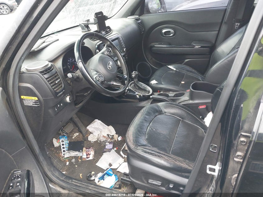 2014 Kia Soul VIN KNDJX3A59E7050762 IAAI salvage auction — LEFT FRONT, Salvage Title, sold $375 on 2026-07-24 (photo 5)