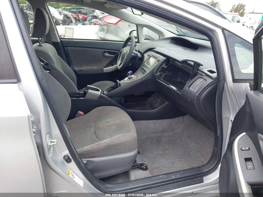 2014 Toyota Prius VIN JTDKN3DU4E0365281 IAAI salvage auction — FRONT END, Salvage (California), sold $3,000 on 2026-07-16 (photo 5)