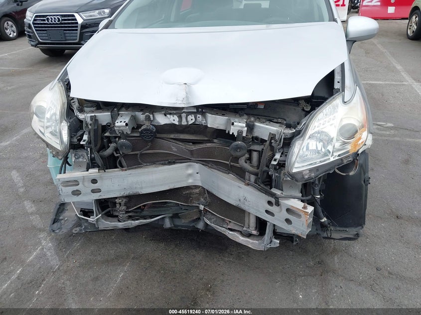 2014 Toyota Prius VIN JTDKN3DU4E0365281 IAAI salvage auction — FRONT END, Salvage (California), sold $3,000 on 2026-07-16 (photo 6)
