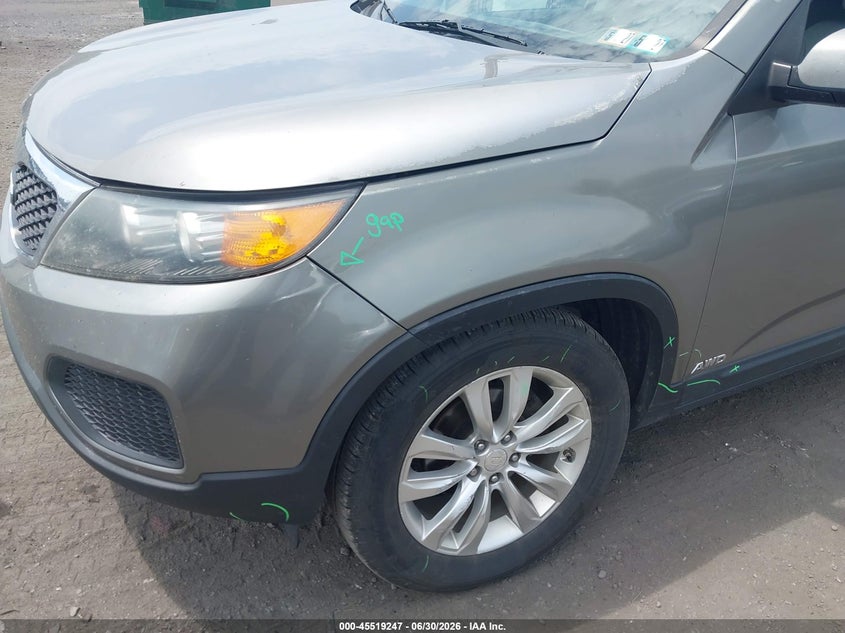 2011 Kia Sorento VIN 5XYKTDA27BG107146 IAAI salvage auction — FRONT & REAR, Salvage (Pennsylvania), sold $1,250 on 2026-08-02 (photo 6)