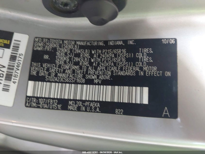 2006 Toyota Sienna VIN 5TDZA23C56S571608 IAAI salvage auction — NORMAL WEAR, Clear (New York), sold $800 on 2026-07-08 (photo 9)