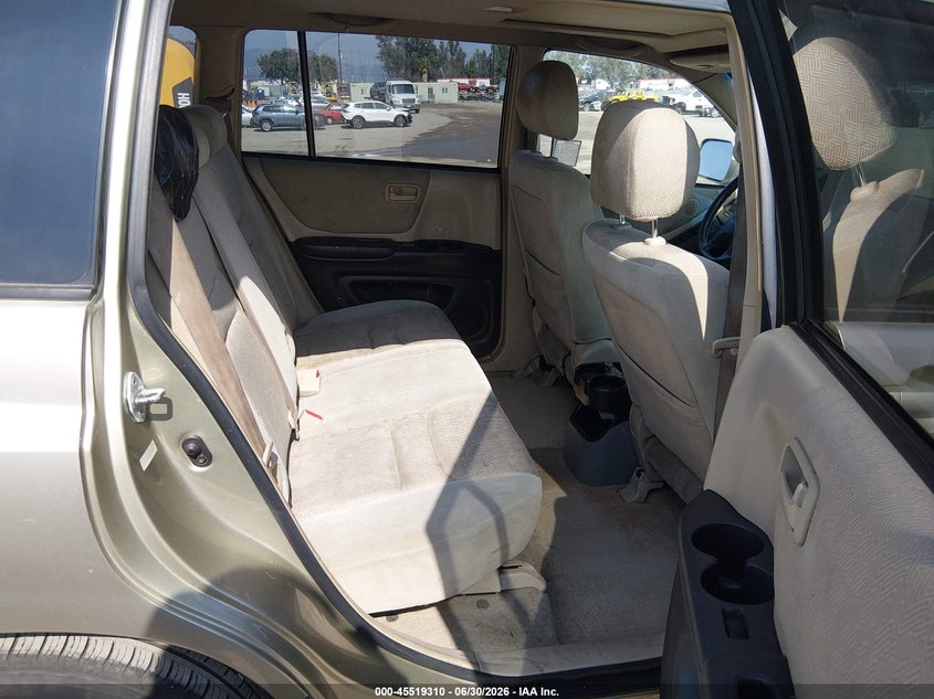 2001 Toyota Highlander VIN JTEHF21A410004554 IAAI salvage auction — SIDE, Salvage (California), sold $25 on 2026-07-29 (photo 8)