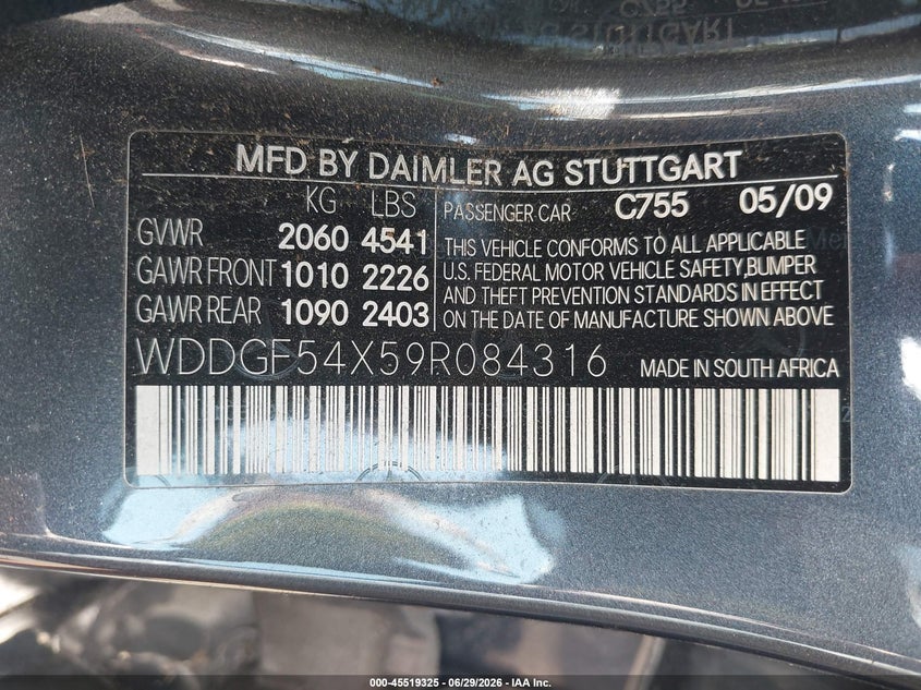 2009 Mercedes-benz C class VIN WDDGF54X59R084316 IAAI salvage auction — NORMAL WEAR, Clear (New Jersey), sold $1,075 on 2026-07-21 (photo 9)