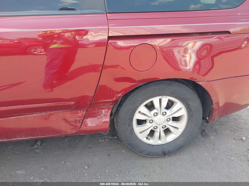 2012 Kia SEDONA VIN KNDMG4C74C6447803 IAAI salvage auction — LEFT SIDE, Salvage Title, sold $775 on 2026-07-28 (photo 6)