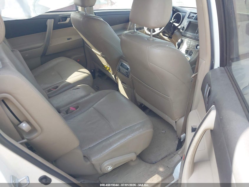 2008 Toyota Highlander VIN JTEDS43A182005310 IAAI salvage auction — LEFT SIDE, Salvage (Michigan), sold $1,350 on 2026-07-21 (photo 8)