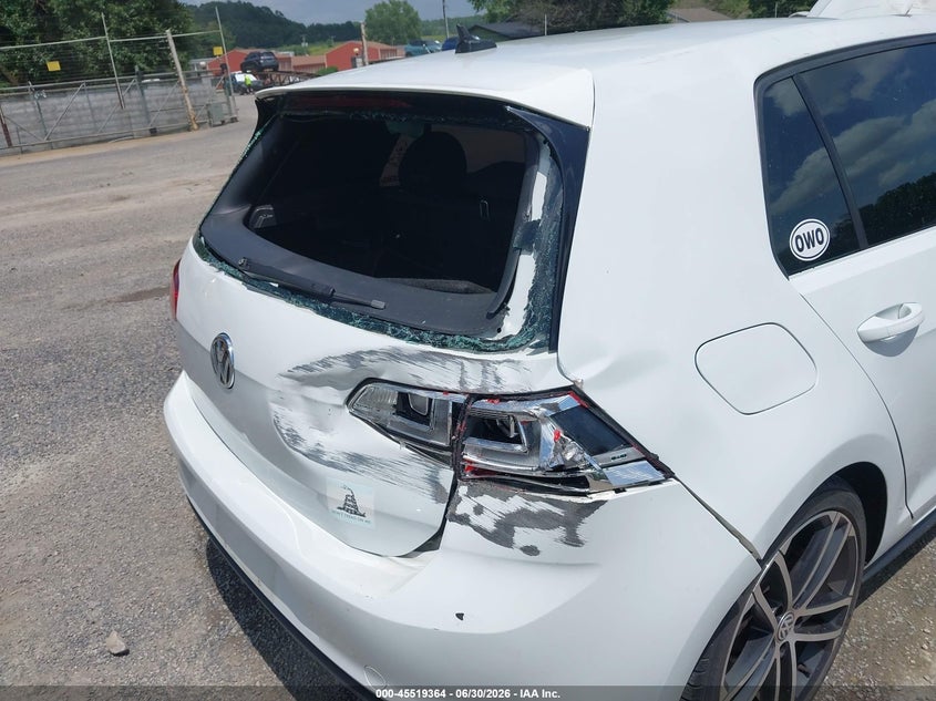 2017 Volkswagen Golf gti VIN 3VW547AU7HM013287 IAAI salvage auction — ROLLOVER, Salvage Title, sold $800 on 2026-07-29 (photo 6)