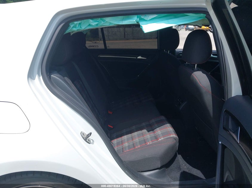 2017 Volkswagen Golf gti VIN 3VW547AU7HM013287 IAAI salvage auction — ROLLOVER, Salvage Title, sold $800 on 2026-07-29 (photo 8)