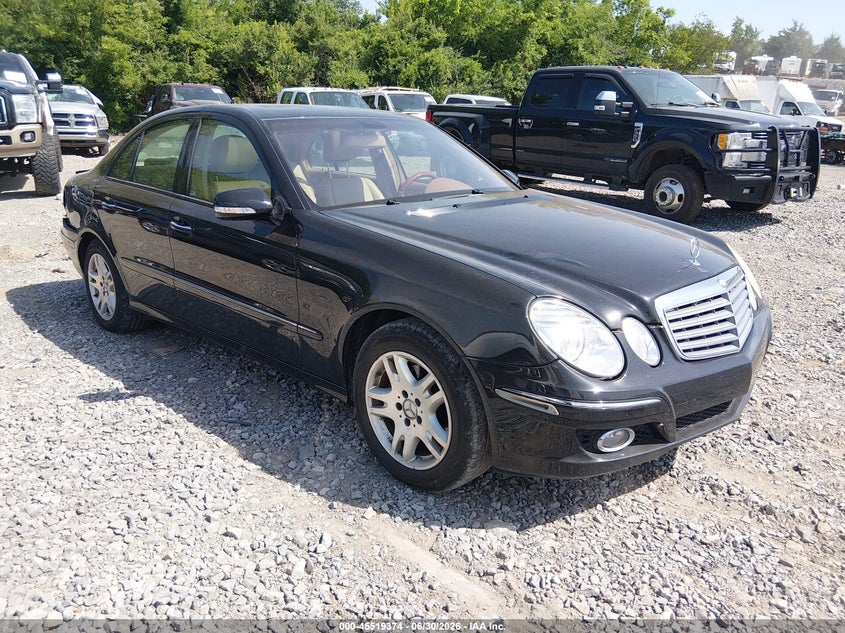 2007 Mercedes-benz E-class VIN WDBUF22X37B046859 IAAI salvage auction — REAR END, Salvage (Tennessee), sold $550 on 2026-07-30 (photo 1)