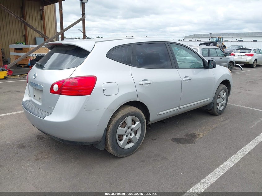 2011 Nissan Rogue sport VIN JN8AS5MV3BW662919 IAAI salvage auction — NORMAL WEAR, Clear (Oregon), sold $250 on 2026-07-14 (photo 4)