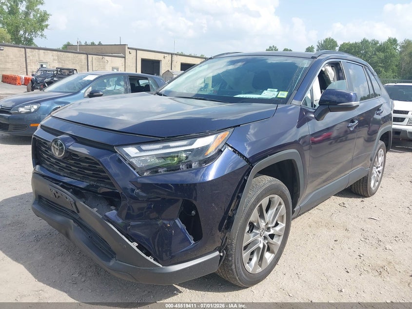 2022 Toyota Rav 4 VIN 2T3A1RFV0NW323508 IAAI salvage auction — FRONT END, Salvage Title, sold $8,900 on 2026-07-23 (photo 2)