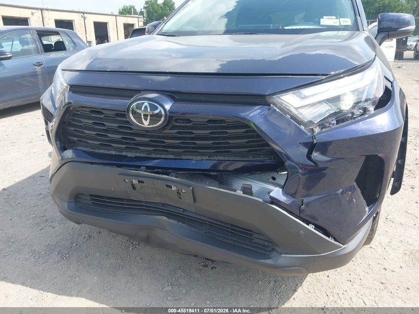 2022 Toyota Rav 4 VIN 2T3A1RFV0NW323508 IAAI salvage auction — FRONT END, Salvage Title, sold $8,900 on 2026-07-23 (photo 6)