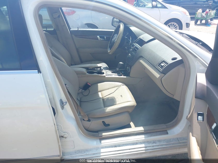 2009 Mercedes-benz C class VIN WDDGF54X09R050283 IAAI salvage auction — FRONT END, Salvage (Idaho), sold $650 on 2026-08-05 (photo 5)