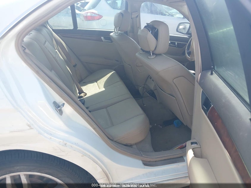 2009 Mercedes-benz C class VIN WDDGF54X09R050283 IAAI salvage auction — FRONT END, Salvage (Idaho), sold $650 on 2026-08-05 (photo 8)