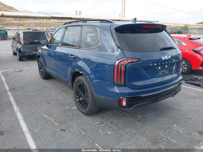 2024 Kia Telluride VIN 5XYP3DGC2RG506790 IAAI salvage auction — SIDE, Salvage (California), sold $525 on 2026-07-29 (photo 3)